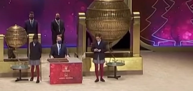 official drawing of the el gordo lottery for the golden lottery machine